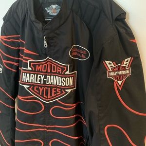 Harley Davison Mens Vinyl XL motorcycle jacket.  Like new only worn 2x no fading